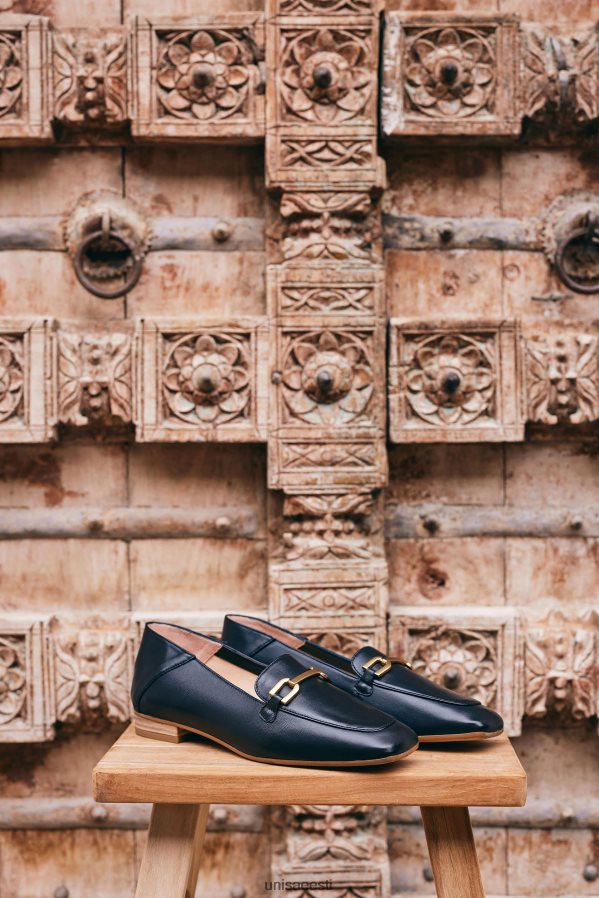 Unisa 88PPB4628 kaunistusega nahast pätsid naised must